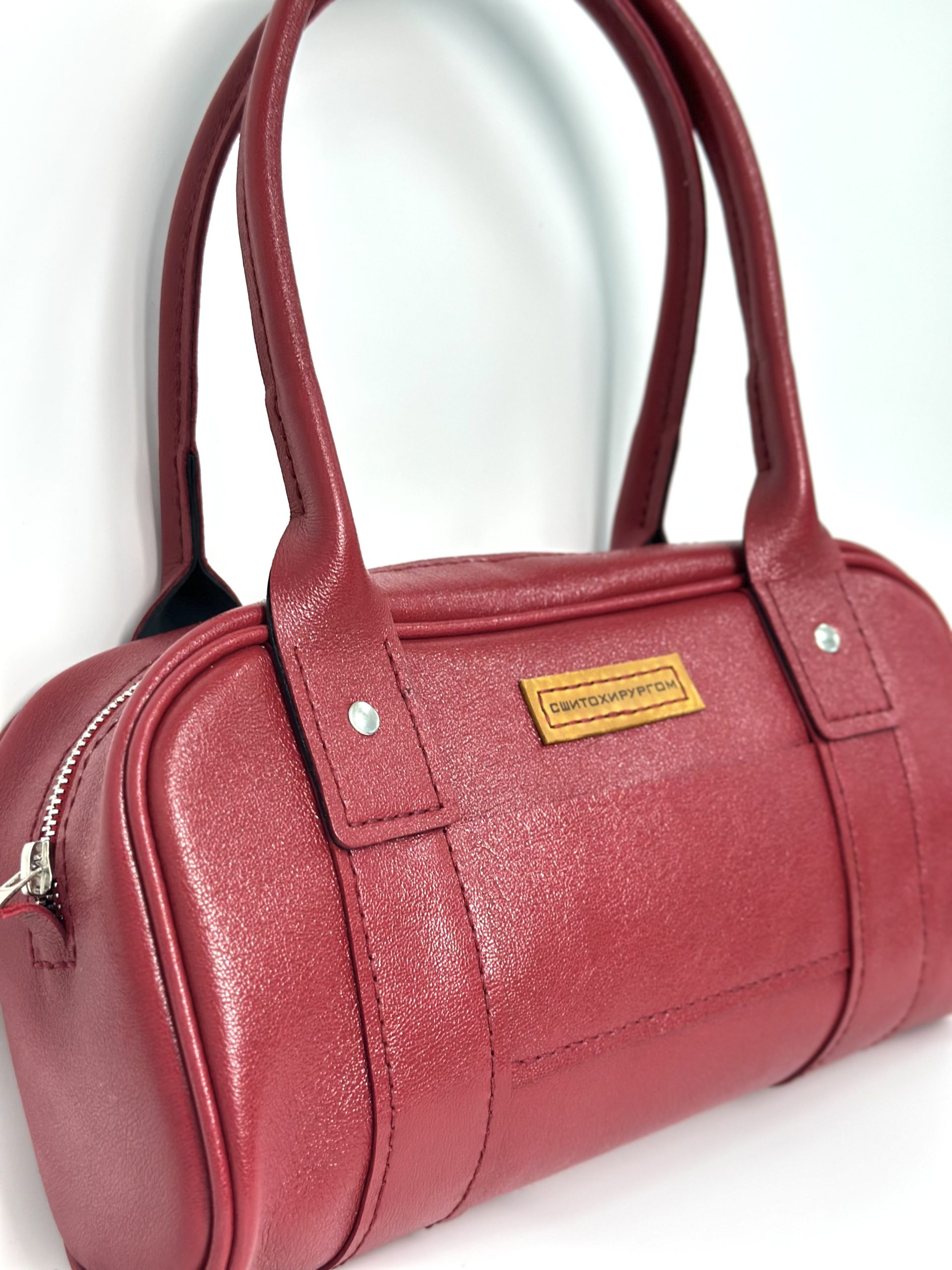 Сумка Батон красный скат