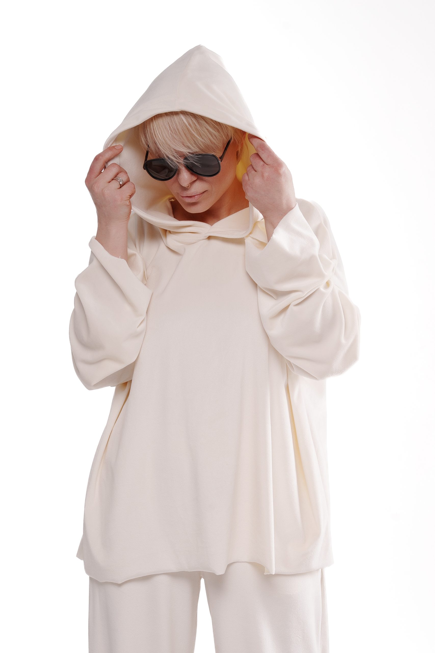 Костюм велюр сливочное масло овер