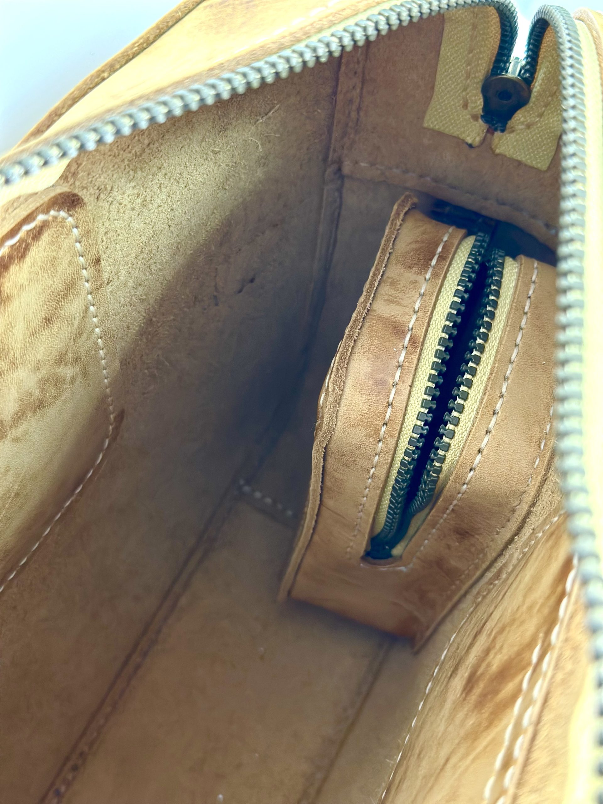 трансформирующаяся сумка-рюкзак из натуральной кожи АЛЕКСАНДР